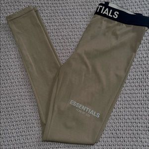 Fear of God Essentials leggings.